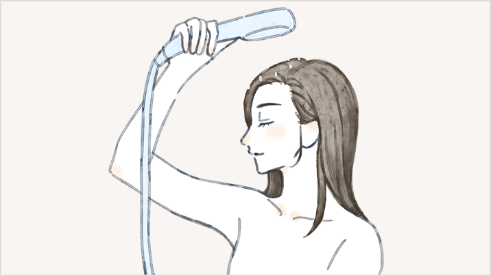 ぬるま湯で十分にすすぐ